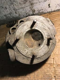 Hlava - 2