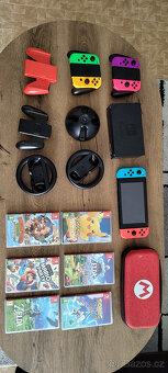 Nintemdo Switch - 2