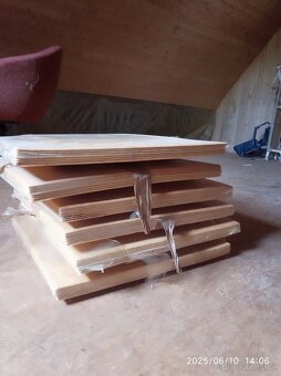 Polystyrenový obklad ( na strop) reliéf, dekor dřeva - 2