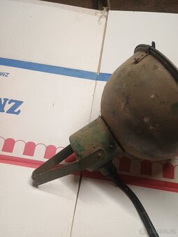 Vojenská lampa - 2