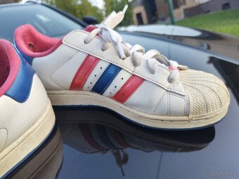 Adidas 40 2/3 - 2