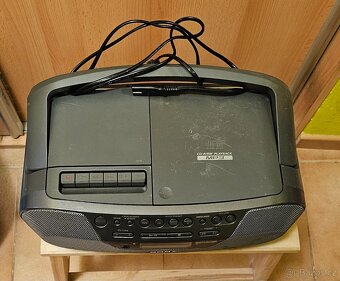 Radiomagnetofon SONY - 2