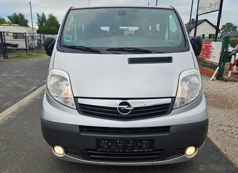 OPEL VIVARO 2.0CDTI 84KW LONG 9 MÍST MODEL 2011 - 2