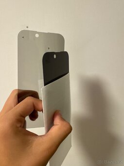 Ochranné sklo na iPhone 15 pro antispy - 2