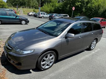 🏎 Honda Accord 2.2 i-CTDi Tourer (2008) - 2