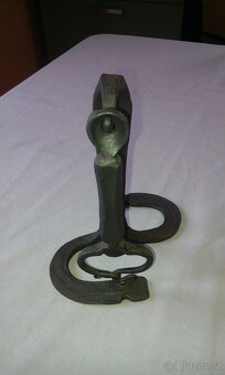 Kovaý otvírák na pivo apod - 2