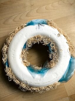 Vánoční věnec na dveře 30 cm - 2