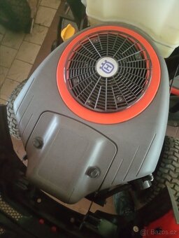 sekačka, zahradní traktor, traktůrek, - 2