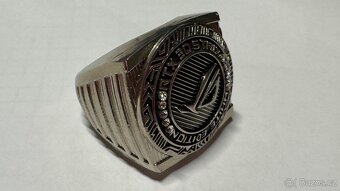 Prsten pro herní nadšence ASUS RTX 30 STRIX White Edition - 2