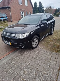 Prodám Mitsubishi Outlander 2014, 2.2 Dizel,Najeto 155000 - 2