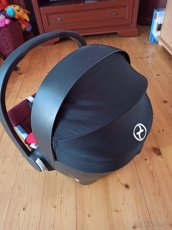 Autosedačka Cybex a základna s Isofix - 2