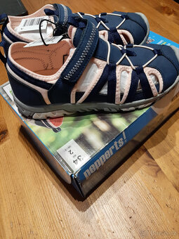 Sandále vel. 34, nové - 2