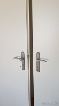 nové bílé dveře - 2