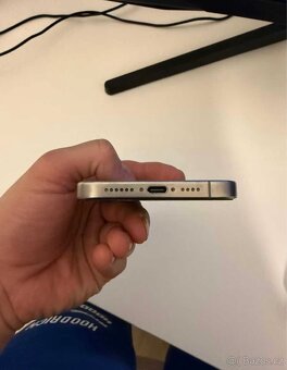 iPhone 15 Pro Max 256GB - 2