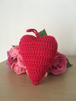 NOVÁ háčkovaná srdíčka srdce - 2