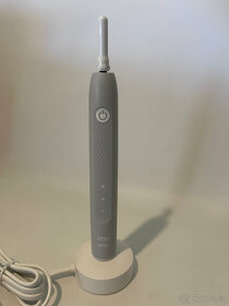 Nový elektrický kartáček Oral-B Pulsonic Slim Clean 2000 - 2
