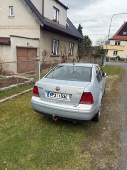 VW bora 1.9tdi 66kw vada motoru prasklý řemen - 2