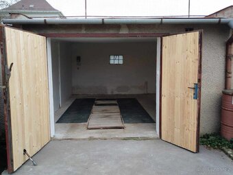 Prodej podsklepené GARÁŽE v Holešově - 2