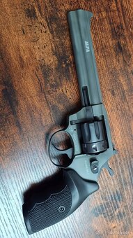 Flobert revolver ALFA 661 cal. 6mm - 2