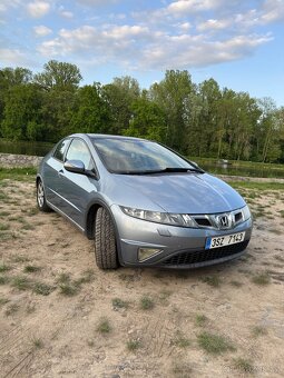 Honda Civic 8g - 2
