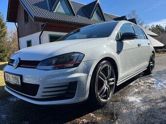 VW Golf VII Gti Performance 169kw ZAMLUVENO - 2