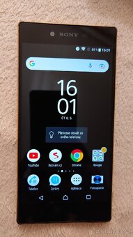 Prodám 2x tel. Sony Xperia - 2