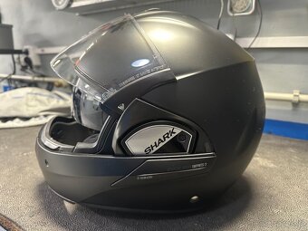 SHARK EVOLINE 3 - 2