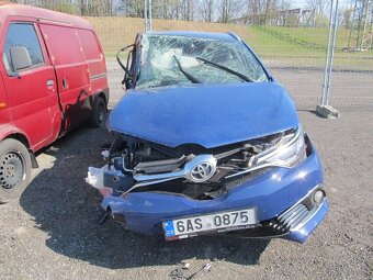 Toyota Auris 1.2 Turbo 85 kw - 2