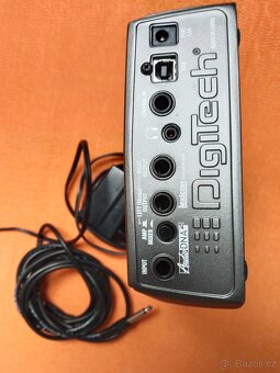 DigiTech kytarový multiefektový procesor - 2
