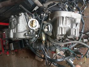 Aprilia Tuono RSV - motor - 2