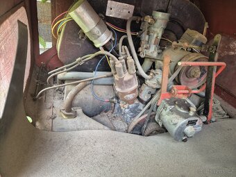 Motor vw brouk, stará hasičská stříkačka - 2