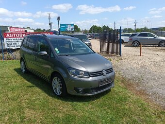 VW TOURAN 2,0 TDI DSG - 2