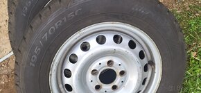 Prodám pneu na Mercedes Vito - 2