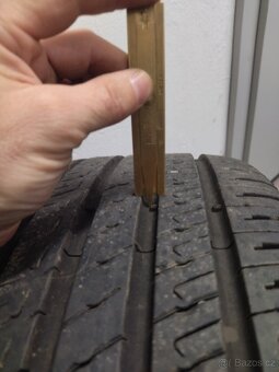 Letní pneu 225/45 R17 - 2