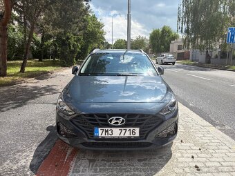 Hyundai i30 Combi 1.6 Crdi - 2