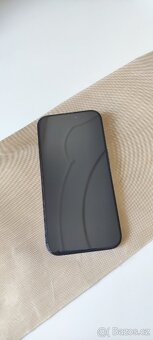 iPhone 15 Pro 128 GB TOP + kryt s vlastní fotkou - 2