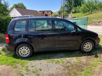 Volkswagen Touran 2.0 TDi - 2