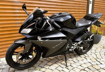 Yamaha YZF-R125 - 2