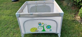 Dětská skládací ohrádka Baby Mix 106x106 ježek grey - 2