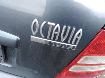 ŠKODA OCTAVIA 1. = TOUR,,6i BENZIN 75 KW RV 2005 - 2