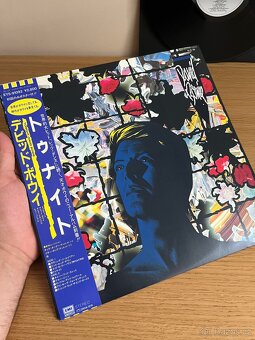 David Bowie – Tonight - 2
