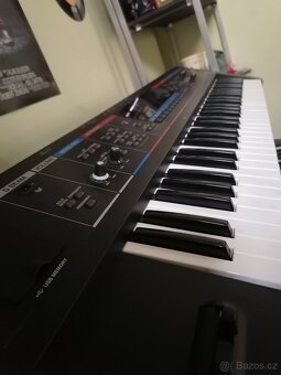Roland Juno Di - 2