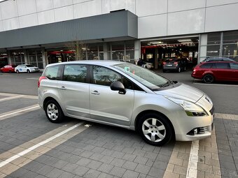 Peugeot 5008 1.6HDI, 5 míst,Rok:2011,Automat,Slušný stav - 2
