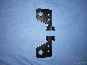 ČZ 477/7.472.473. zadní držáky blinkrů komaxitu. - 2