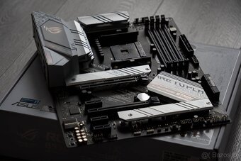 MB    ASUS ROG STRIX B550-A GAMING - 2