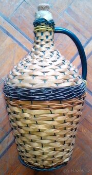 demižon skleněný opletený, objem cca 5L, černá rukojeť - 2