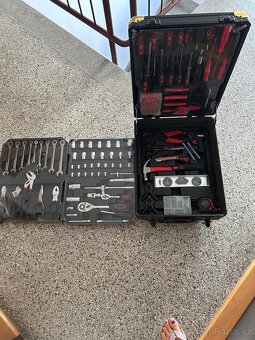 Kufr s nářadím - nerozbalený - nový - 2