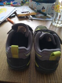 Turistické boty vel. 28 - 2