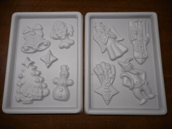 Retro plast.formy na čokoládu - 2