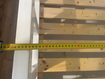 Domeckova postel - 2